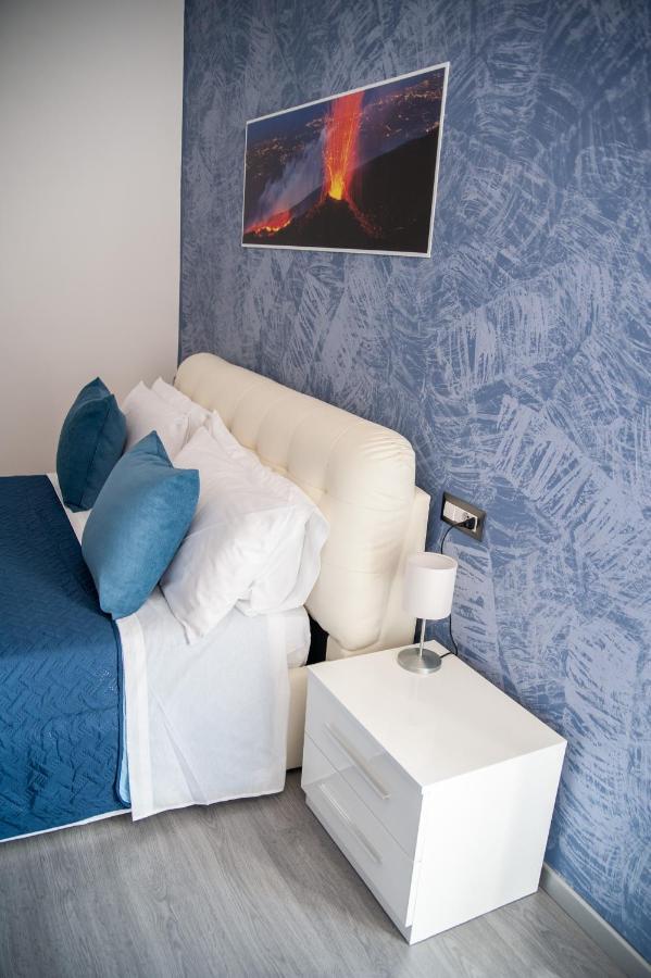 Casa Del Marchese B&B Riposto Eksteriør billede