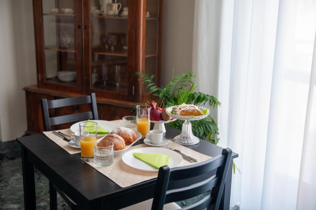 Casa Del Marchese B&B Riposto Eksteriør billede